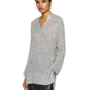 VERO MODA | Women's Grey VMVIlMA Long Sleeve V-Neck Slit Blouse Small